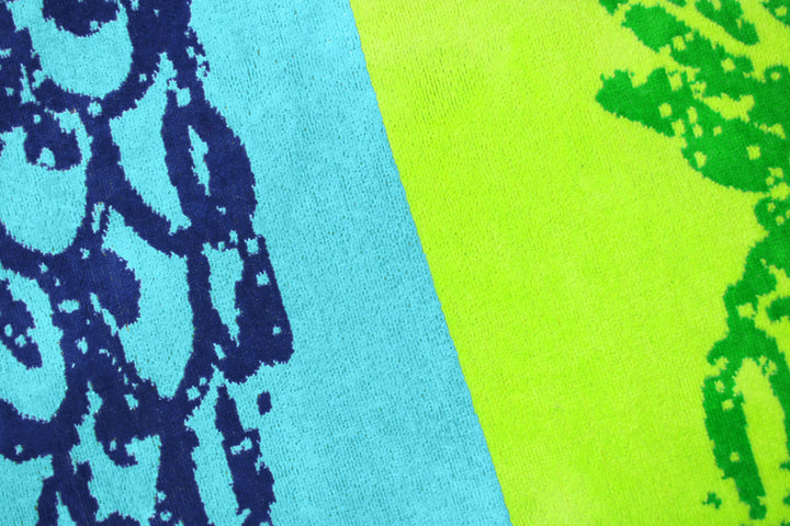 Strandtuch ""Shiny Pineapple""