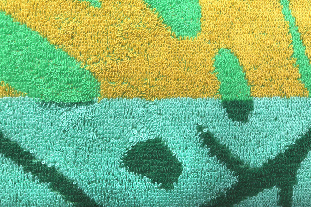 Strandtuch ""Monstera Jungle""