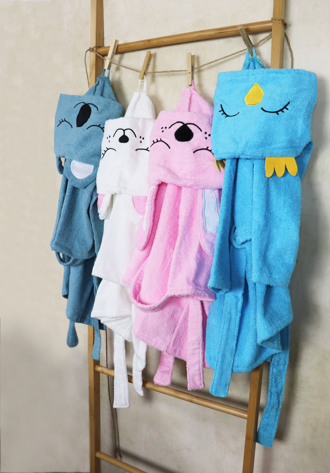 Bademantel Kinder - Happy Bunny Rose (M)