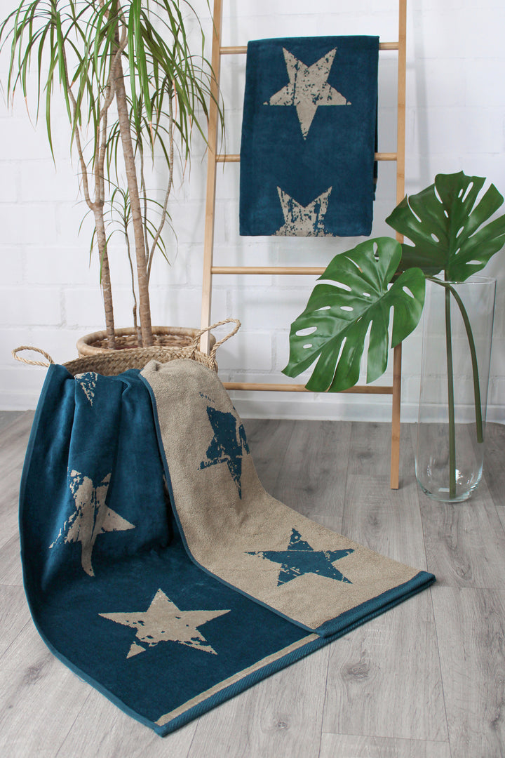Strandtuch ""Battered Stars""