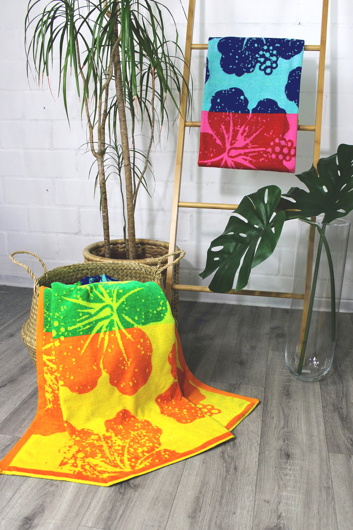 Strandtuch ""Summer Hibiscus""